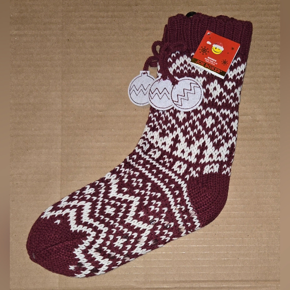 NWT Women's Joe Boxer Winter Knitted Non-Slip Slipper Socks, Burgundy, 4-10